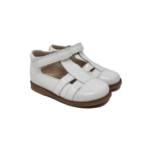 Beberlis White Closed Toe Sandals With A Velcro Strap